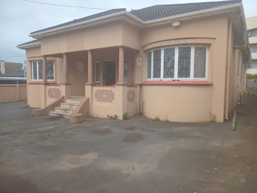 Commercial Property for Sale in Southernwood Eastern Cape